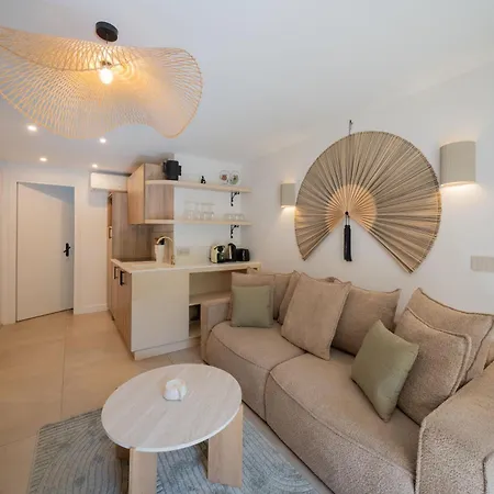 6p In A Citadelle With Pool - Apartmán Saint Tropez